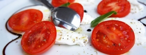 vianigre-sur-salade-de-tomate