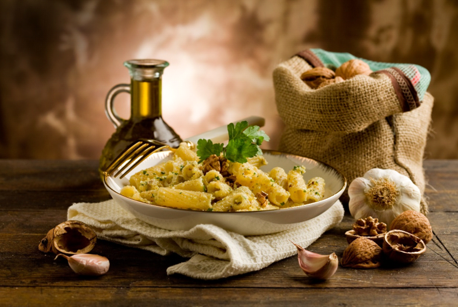 Tortiglioni à la farine de sarrasin Bio au pesto de noix